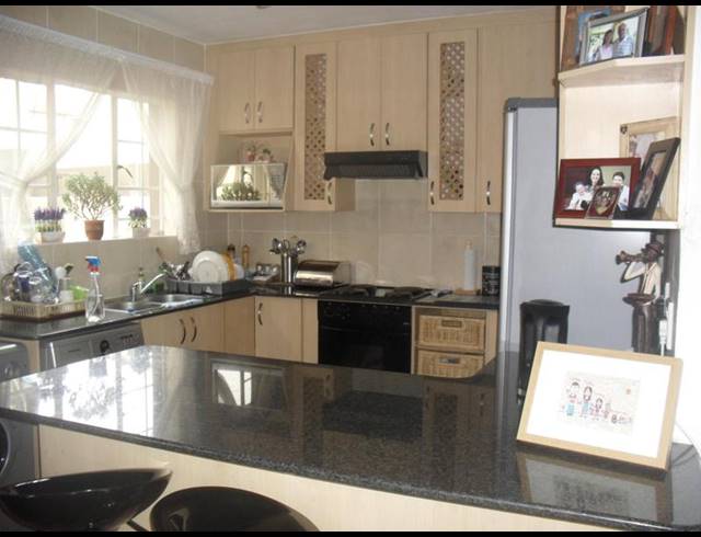 3 BEDROOM PROPERTY TO RENT IN NORTH RIDING